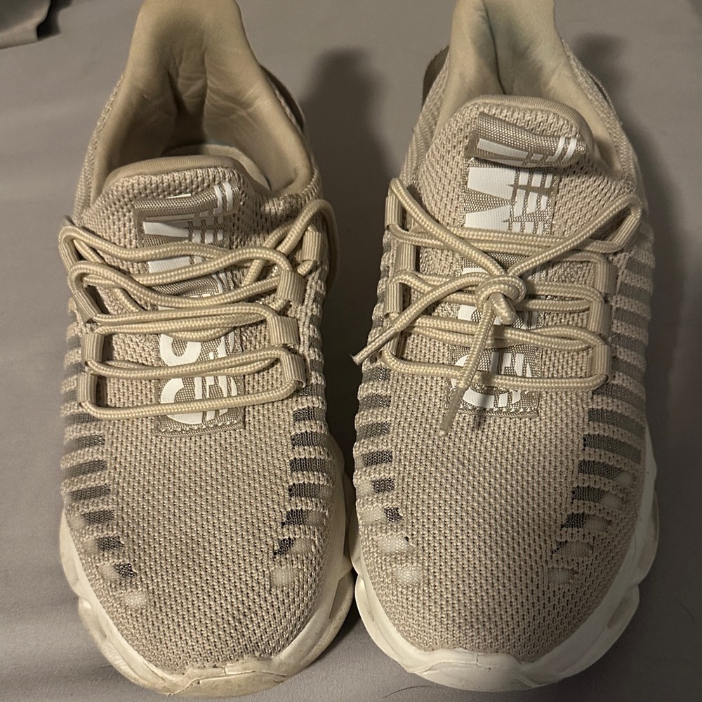 4/$15 Beige Athletic Sneakers Sz 9